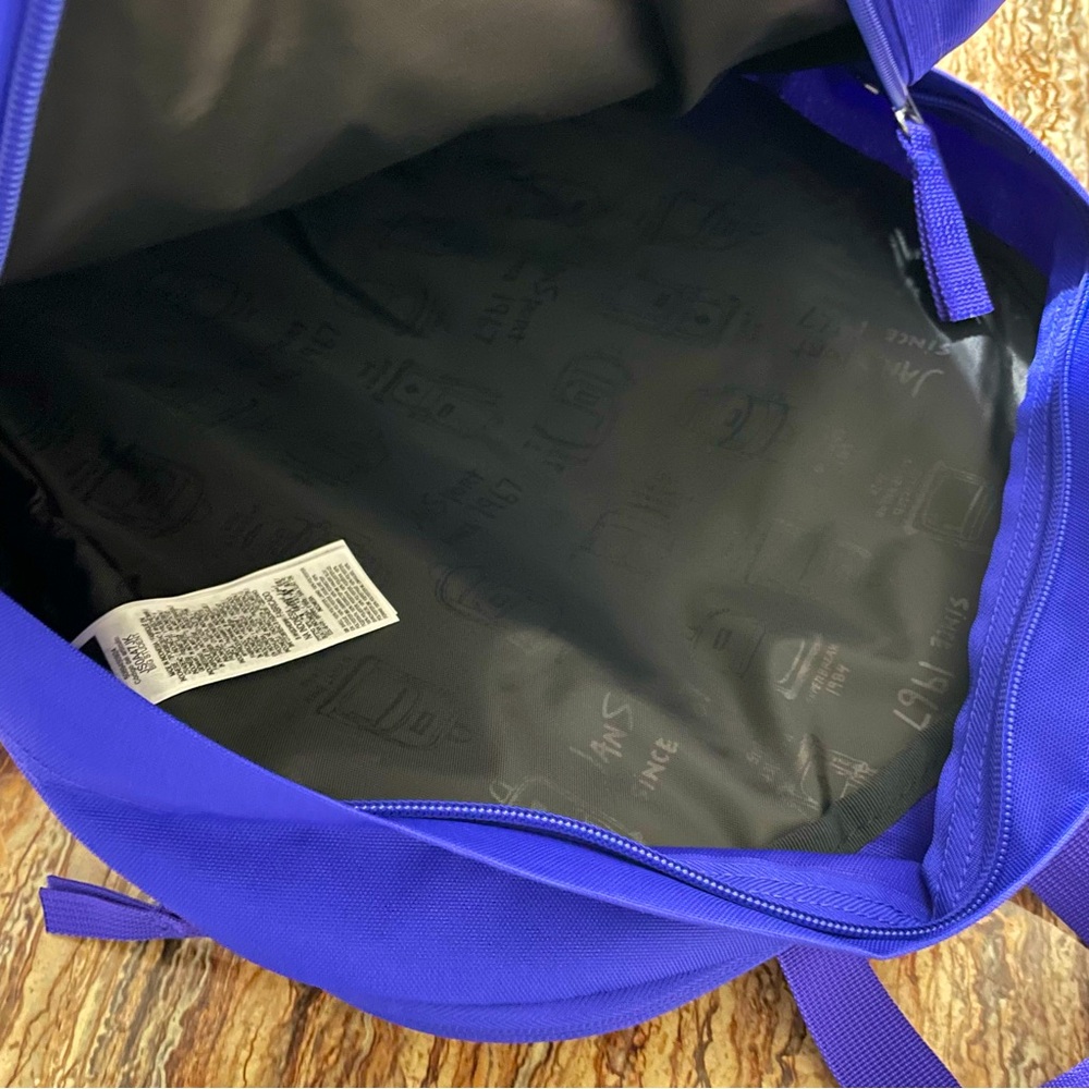 JanSport - Picture 4 of 7